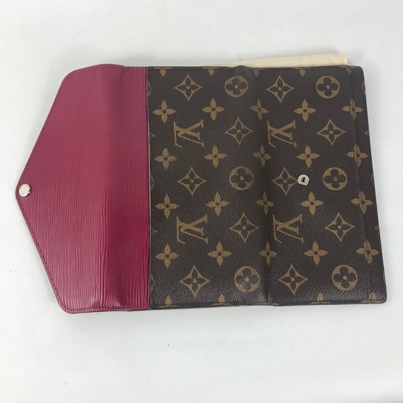 💄Gorgeous💄Louis Vuitton epi wallet - Picture 7 of 15